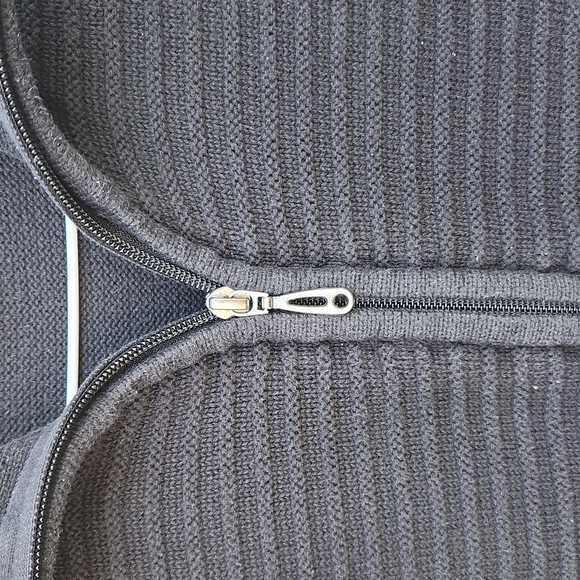 Christopher & Banks Women's Knit Zipper-Front Vest Color Black Size S - Picture 3 of 6